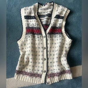 Vintage women's sweater vest​